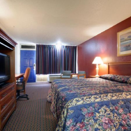 Americas Best Value Inn Weatherford Exterior photo